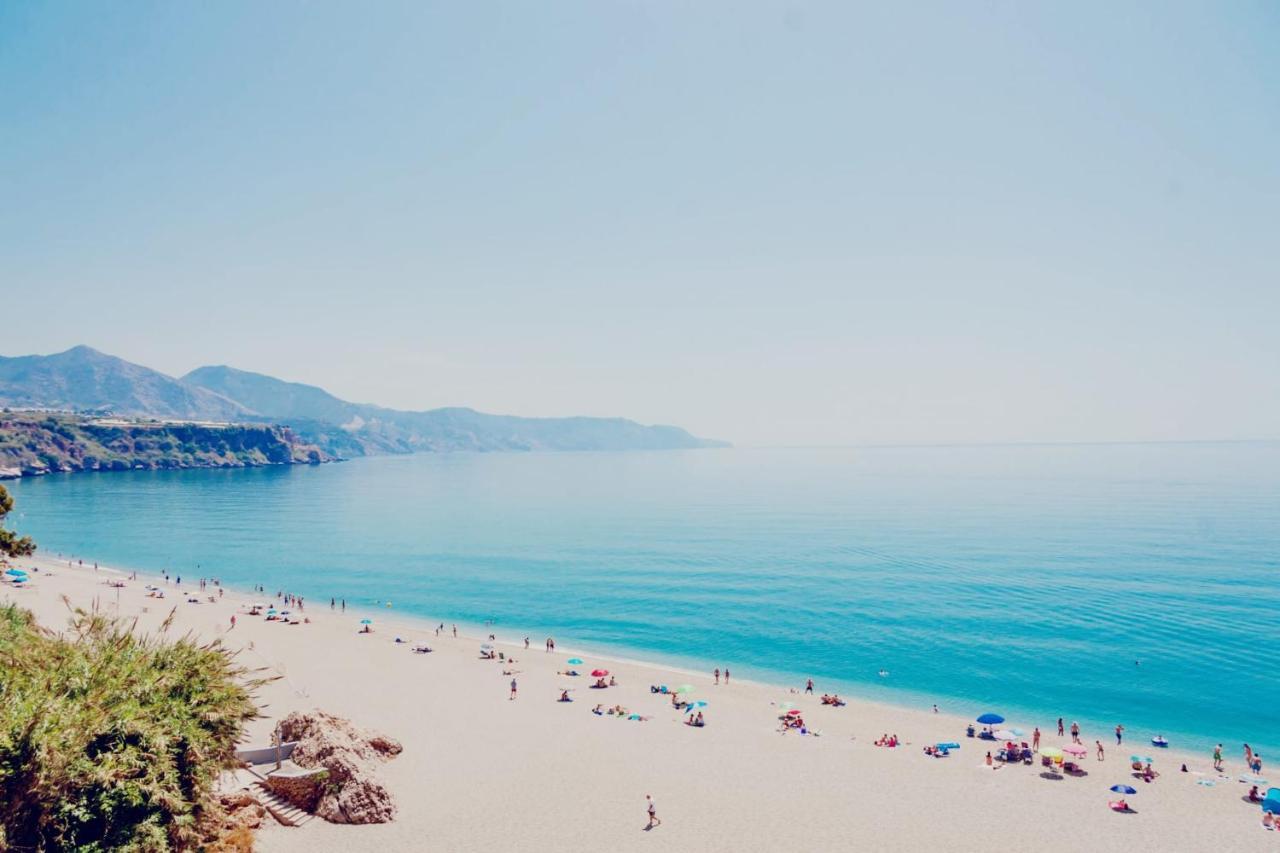 Precioso Apartamento Recien Reformado En Nerja Bagian luar foto
