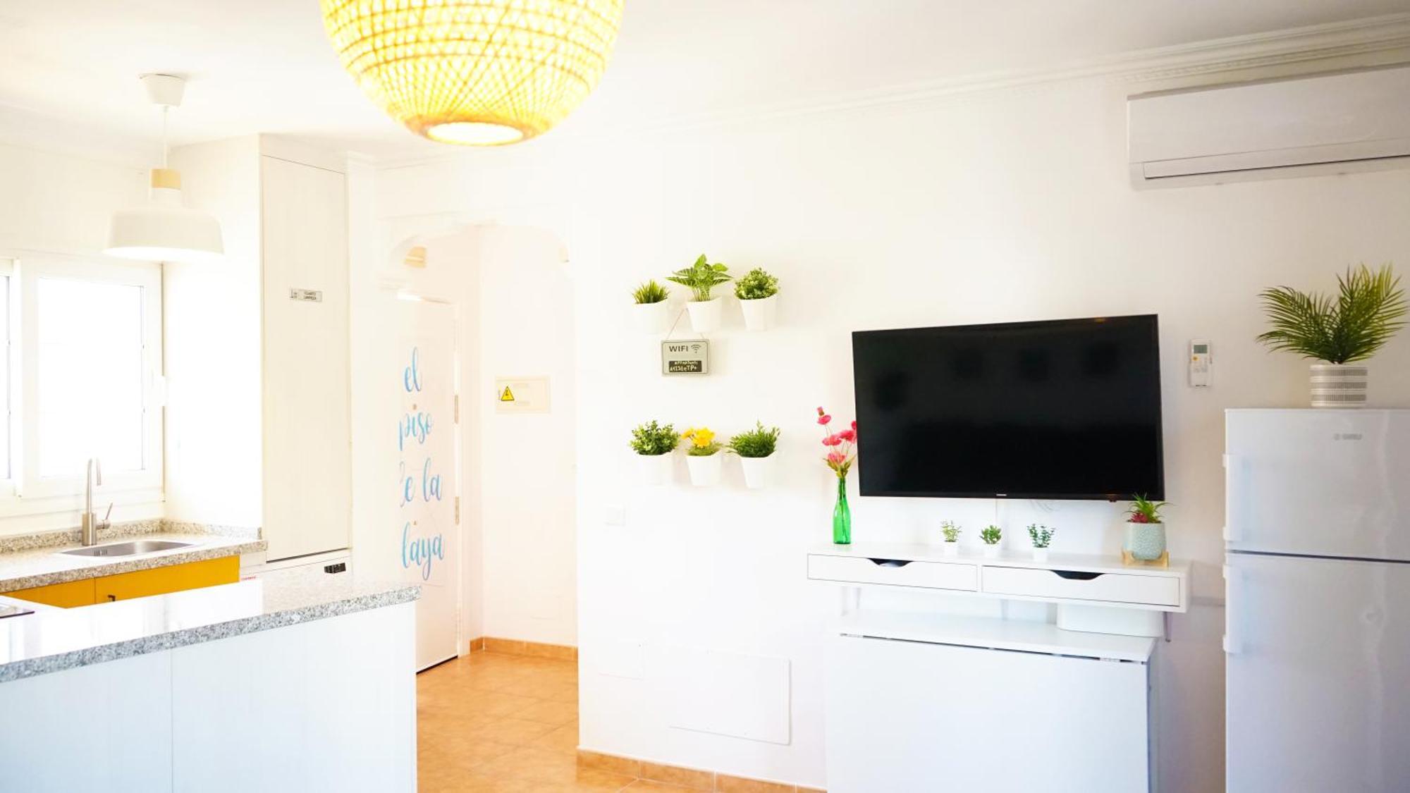 Precioso Apartamento Recien Reformado En Nerja Bagian luar foto